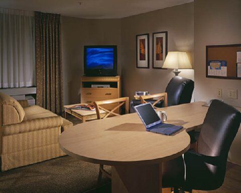 Candlewood Suites Elgin - Northwest Chicago By Ihg Luaran gambar